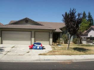 1014 Rhoda Ave, Los Banos, CA 93635