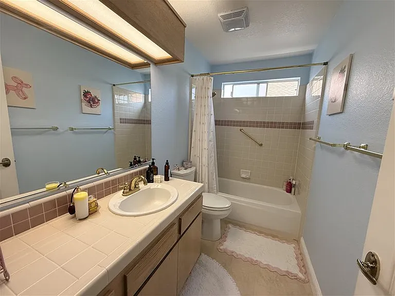 3043 Woods Cir — Photo 18