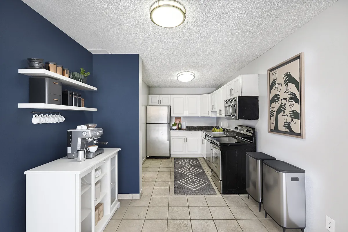 Building Photo - The 1201 Apartments