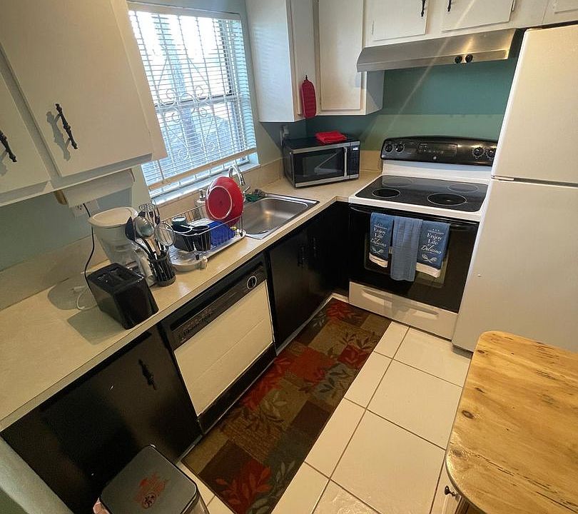 2nd image of 4191 NW 26th St APT 172