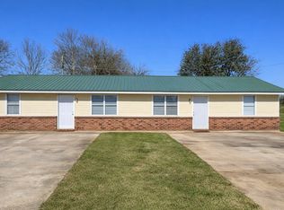 Lakefront Rentals ~ Duplexes, Tupelo, MS 38801