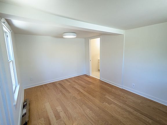 4th image of 117 Kennan St #C