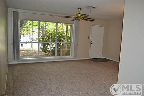 1st image of 1715 Cooper Dr