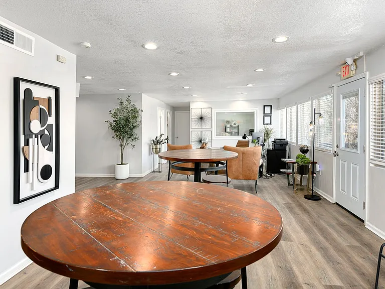 Legend Oaks Gated Community — Photo 66