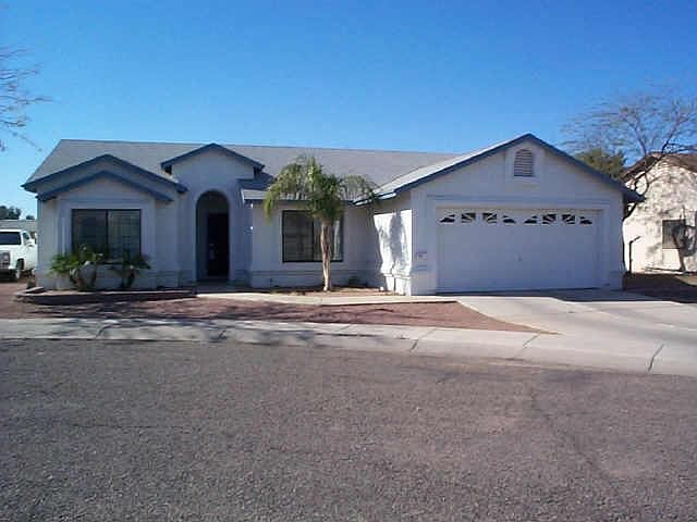 1st image of 651 Agua del Oro Street