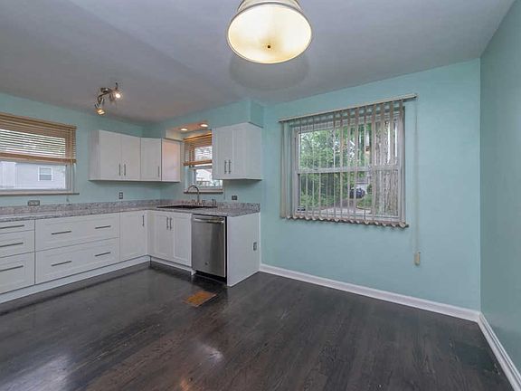 4th image of 1262 Norman Ave