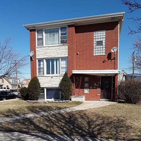 1st image of 5828 W 79th St
