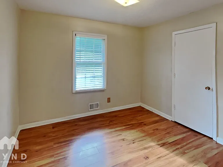 2570 Rolling View Dr SE — Photo 15