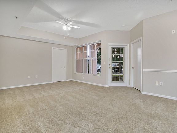 2nd image of 5554 Metrowest Blvd Unit 112