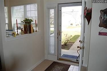 3rd image of 8504 Creekside Dr