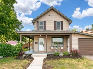 104 Creswell Dr, Quinte West, ON K8V3G9