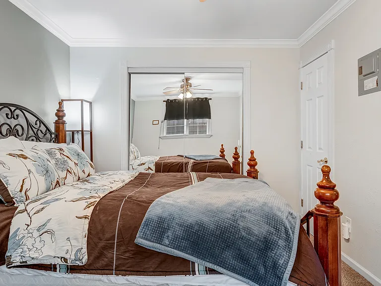 1 S Pennsylvania St #101 — Photo 16