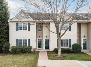 1080 Savoy Dr, Melville, NY 11747