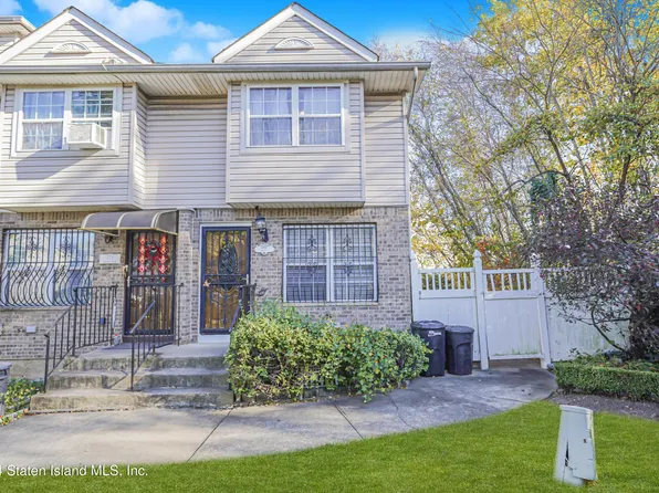 277 Skyline Dr, Staten Island, NY 10304