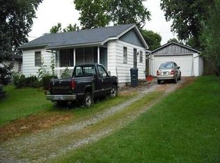 809 Basham Dr, Charlestown, IN 47111