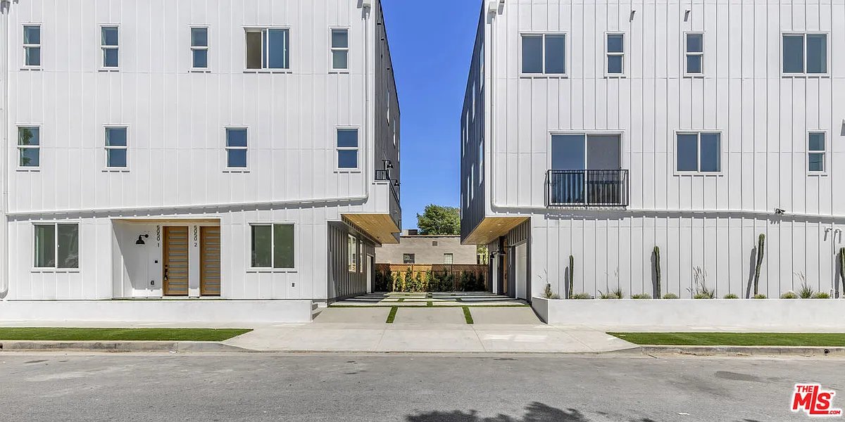 Building Photo - 5048 N Cleon Ave #1