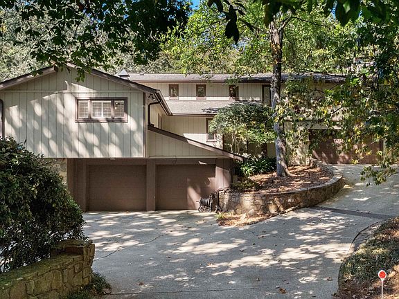 2nd image of 3986 Spring Valley Rd