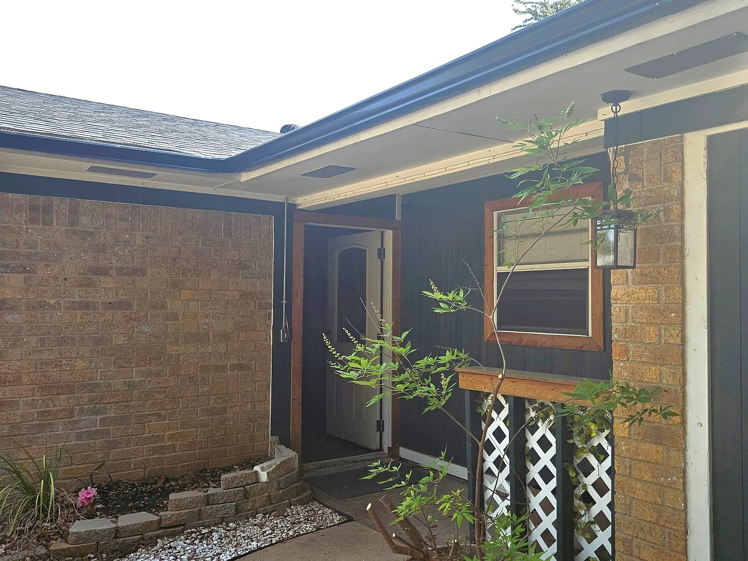 4 bed, 1366 sqft, $1,290 — Photo 3
