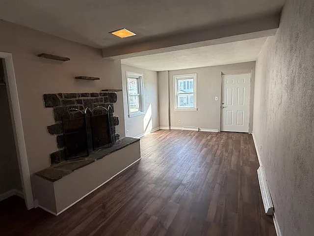 323 Main St — Photo 12