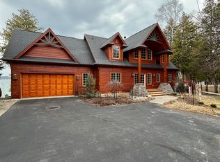 136 Lake St, Central Lake, MI 49622