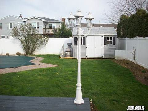 3rd image of 393 Harrison Ave