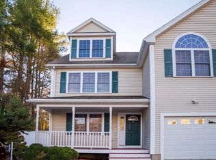 3 Turnpike Rd UNIT 3, Chelmsford, MA 01824