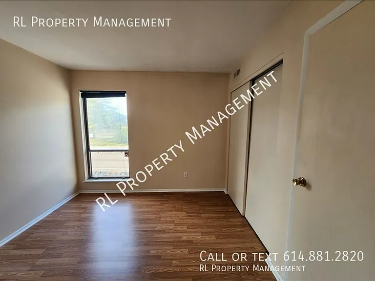 1055 Merrimar Cir N #E — Photo 12