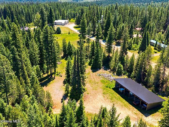 2nd image of 281 Shady Pines Loop