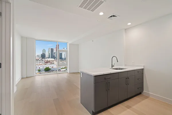 Rented by Nest Seekers International | media 2