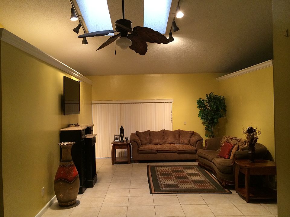 2nd image of 7101 NW 49th Ct