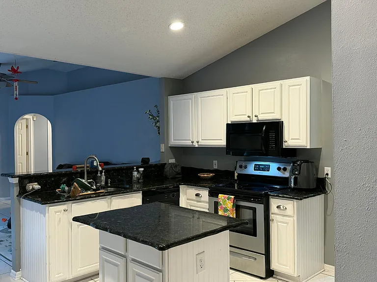 1740 Stefan Cole Ln #1 — Photo 5