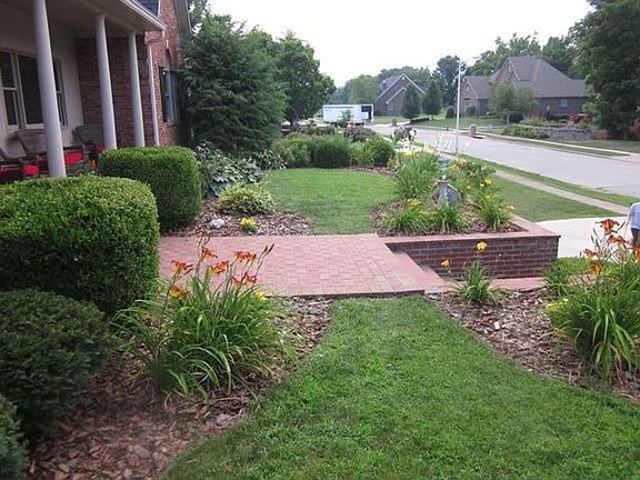 4th image of 308 Hawthorne Dr