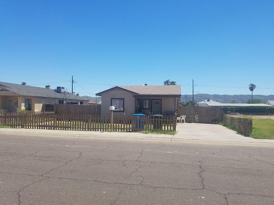 1st image of 2429 E Tamarisk Ave