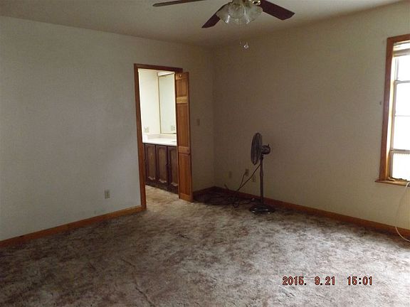4th image of 314 N Lake St