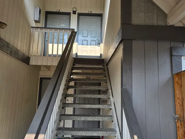 Upper Floor 2 Bedroom with Carport, 7710 Burgess St W, Lakewood, WA 98499