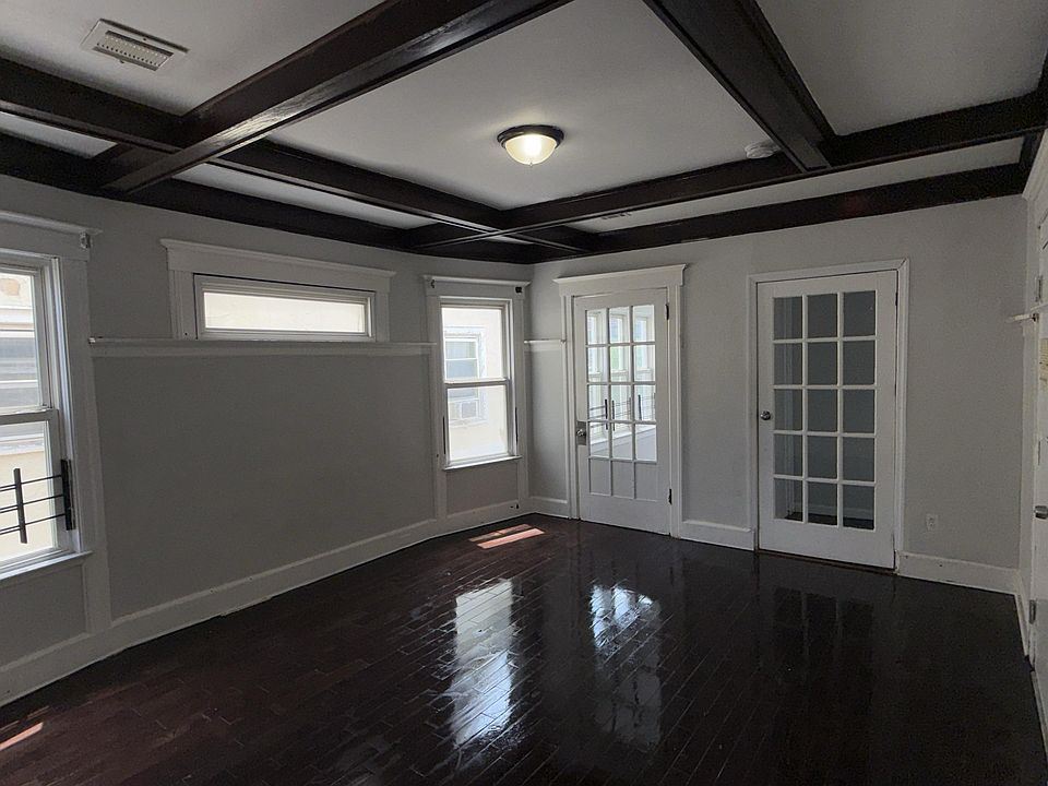 1st image of 58 Clinton Pl #B