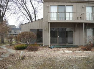 2424 Tennis Ct APT B1, Bay City, MI 48706
