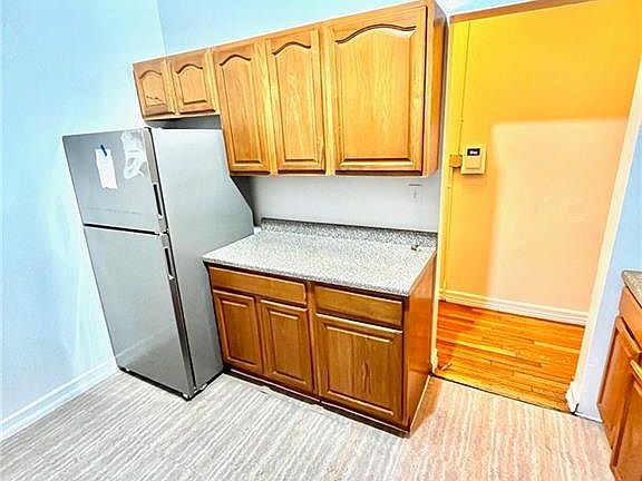 4th image of 2234 Ocean Ave APT C12