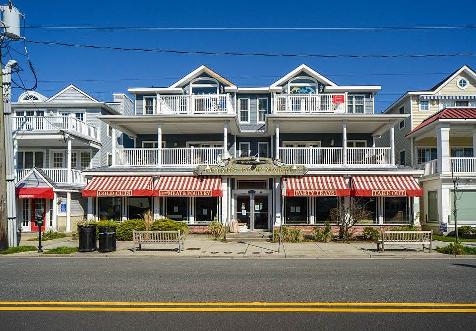 1st image of 1340C Asbury Ave #3