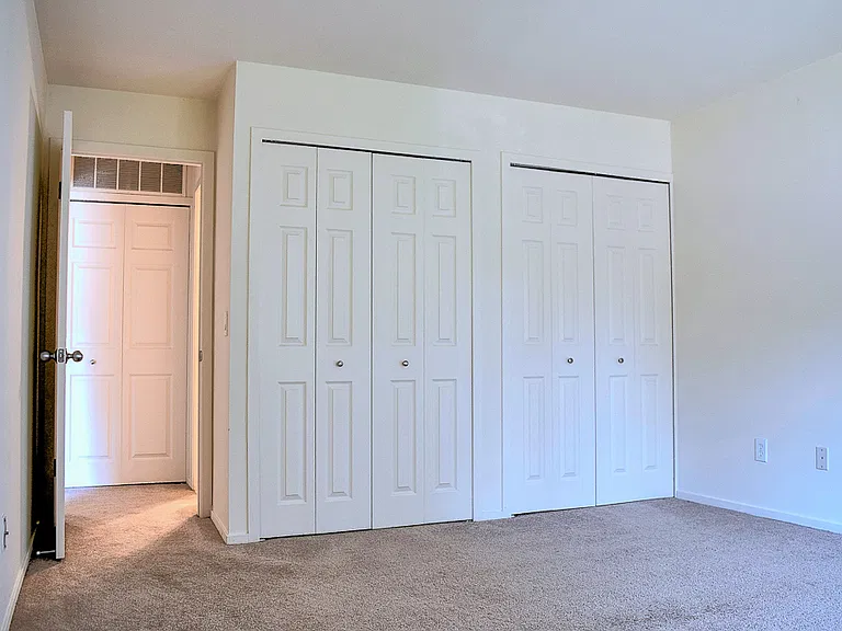 2605 Greenstone Blvd #208 — Photo 12