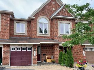 293 Forestbrook St, Ottawa, ON K2K 0B9