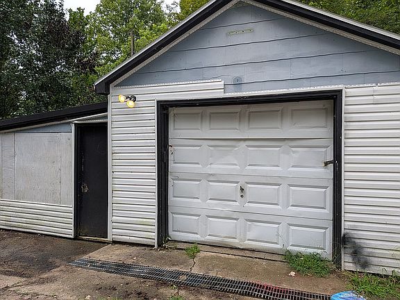 4th image of 378 Union Campground Rd
