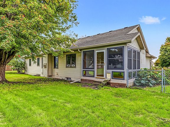 4th image of 216 Stumbo Cir