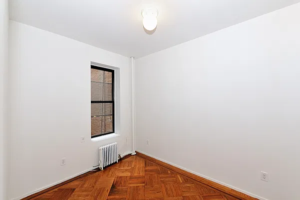 Rented by Aether Property Group | media 20