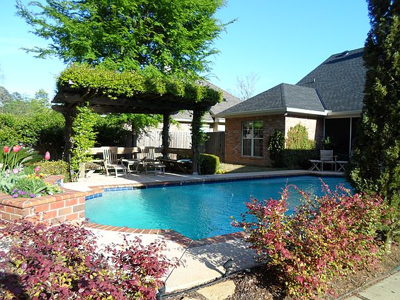 2nd image of 10058 Toulouse Dr