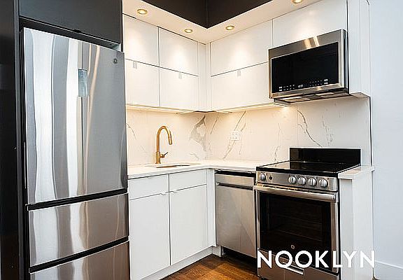 2nd image of 1337 Gates Ave APT 3E