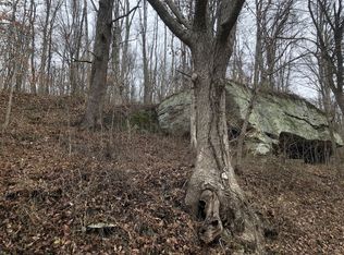 44281 Minerton Rd, Vinton, OH 45686