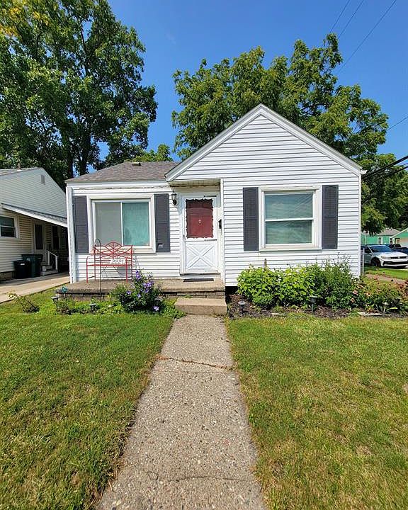 2221 Rowland Ave, Royal Oak, MI 48067 Zillow