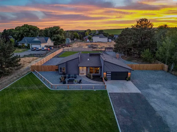 99502 N Lenore Ln, West Richland, WA 99353