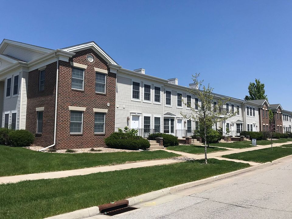 1st image of 2519 Bristol Dr Unit 202